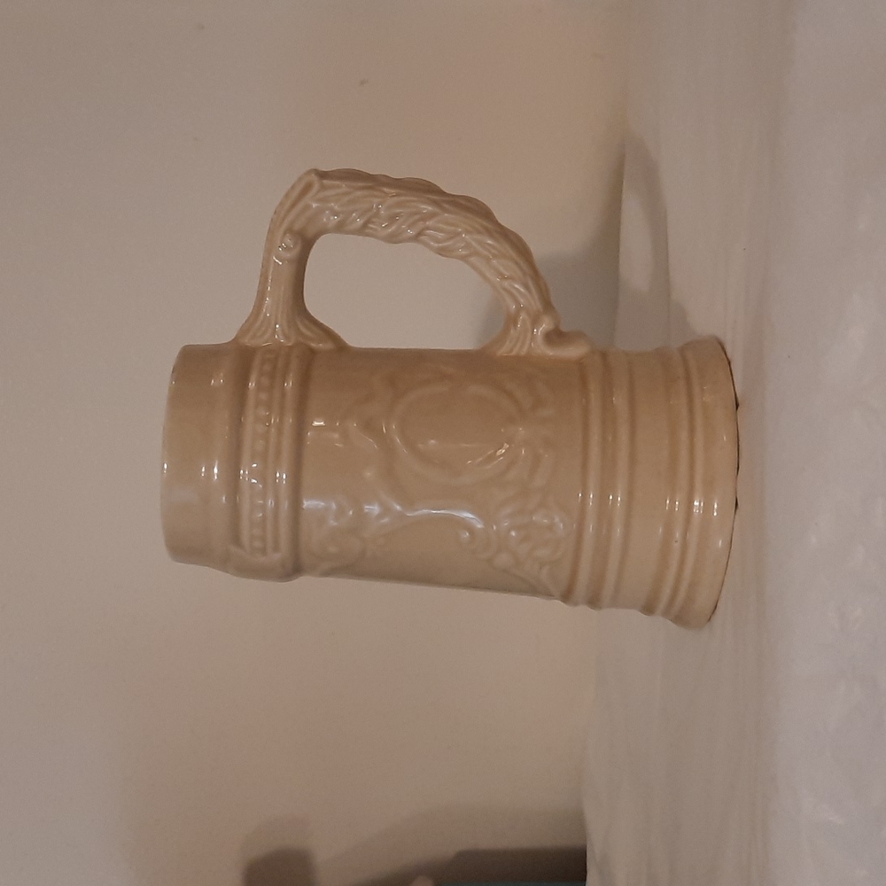 Beautiful cream Vintage U.S.A. mug 8 inch tall